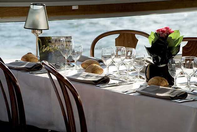 croisière déjeuner grand mère