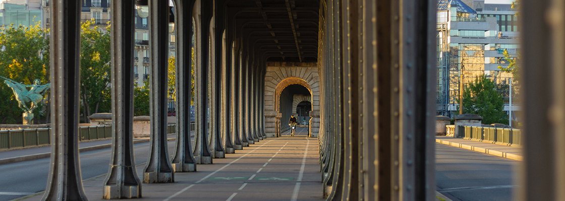 Pont Bir-hakeim Paris