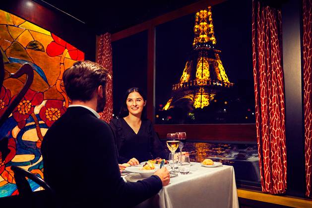 Dîner à bord de la croisière Maxim's