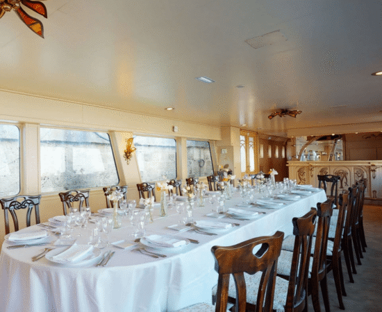 Le bateau ivre - Paris Seine Le bateau ivre - Paris Seine