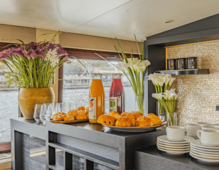 Bateau Le Signac - Paris Seine Bateau Le Signac - Paris Seine