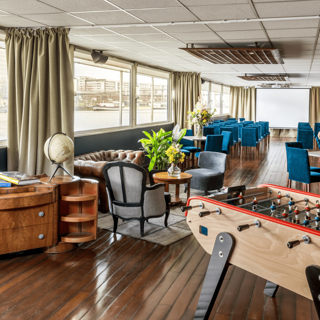 Le Ponton - Paris Seine Le Ponton - Paris Seine